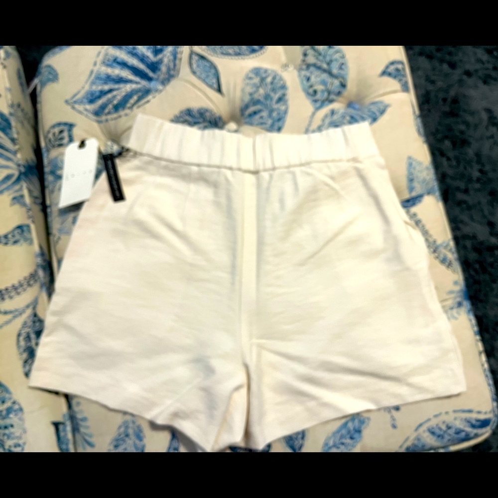 High waisted white shorts by Leith